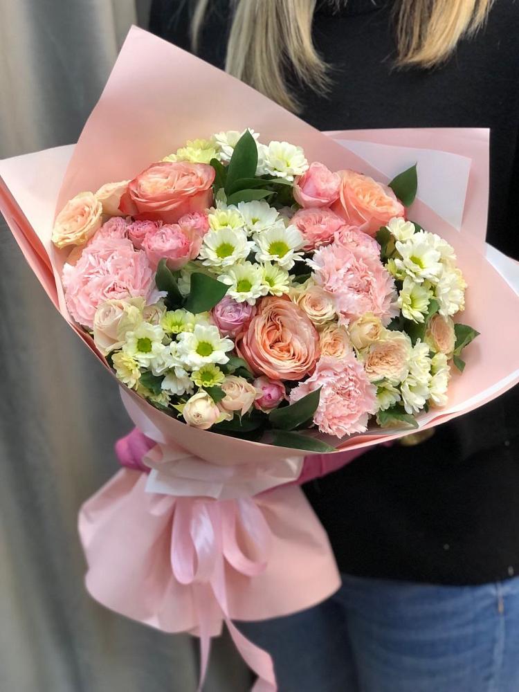 Букет нежные объятья в Агидели Букет цветов из: Гвоздики, Розы и Хризантемы в Агидели