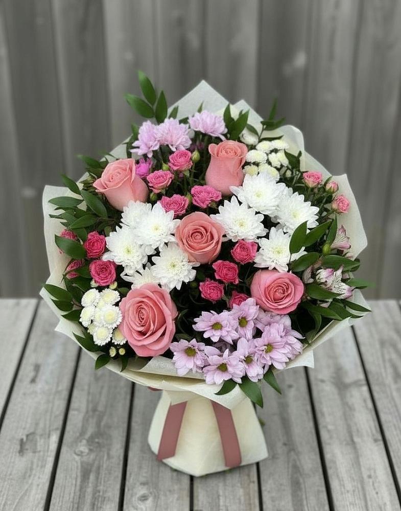 Букет цветов из: Альстромерии, Гвоздики, Розы и Хризантемы в Агидели