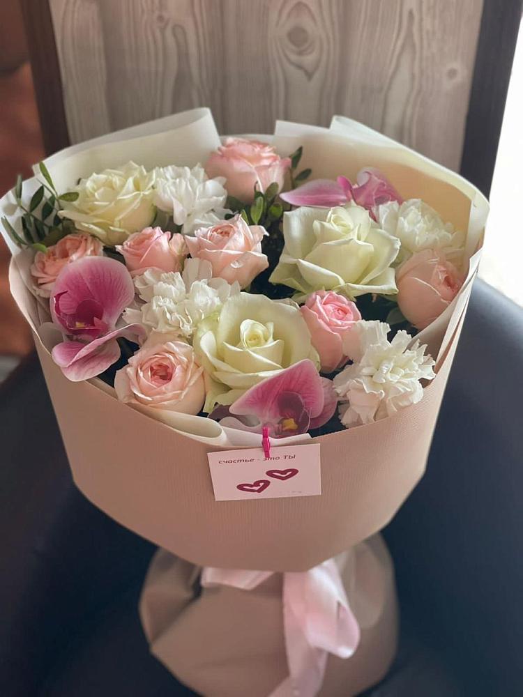 Букет цветов из: Орхидеи, Розы и Гвоздики в Агидели