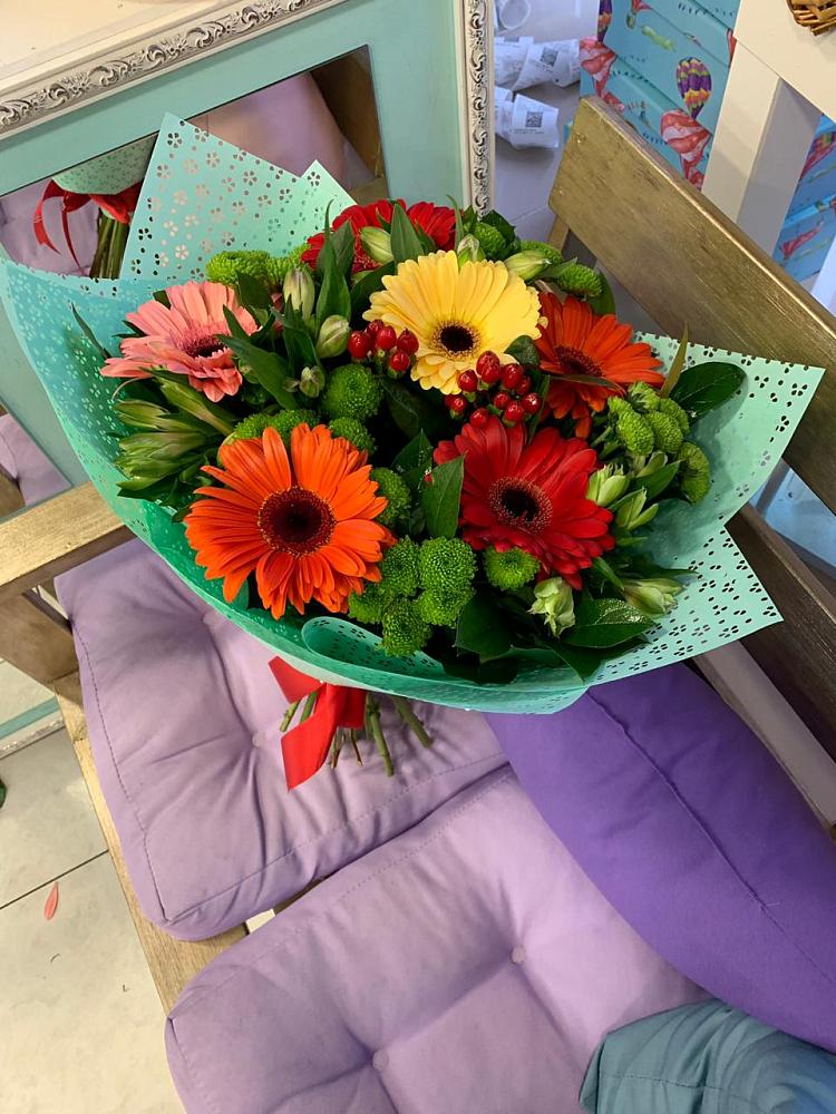 Букет цветов из: Герберы, Хризантемы и Альстромерии в Агидели