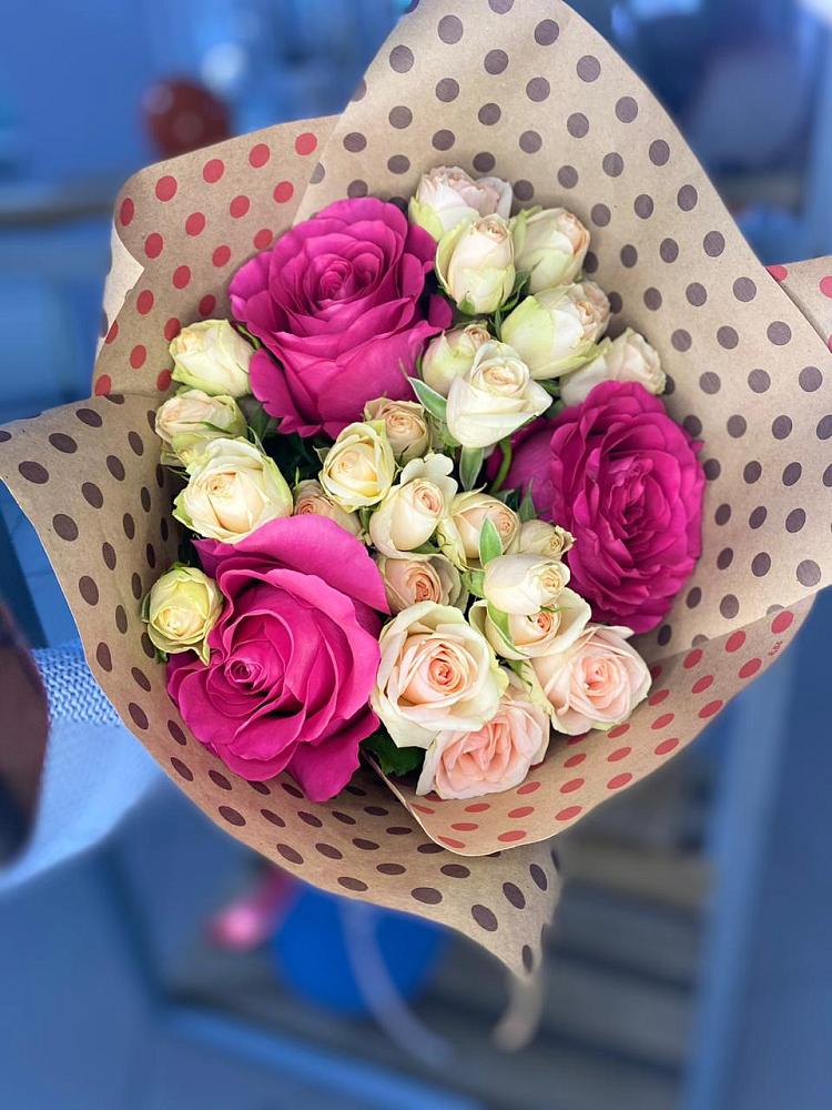 Букет цветов из: Розы в Агидели