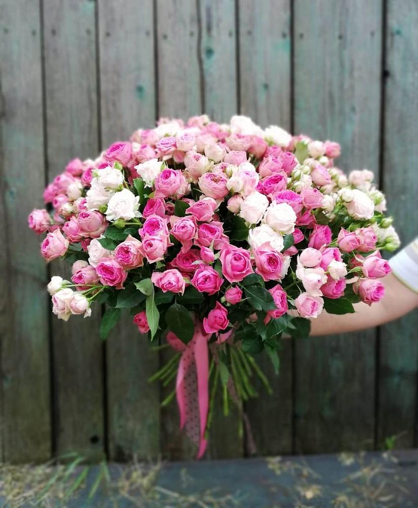 Букет Розовые кустовые розы Натали и Лав Лидия в Агидели