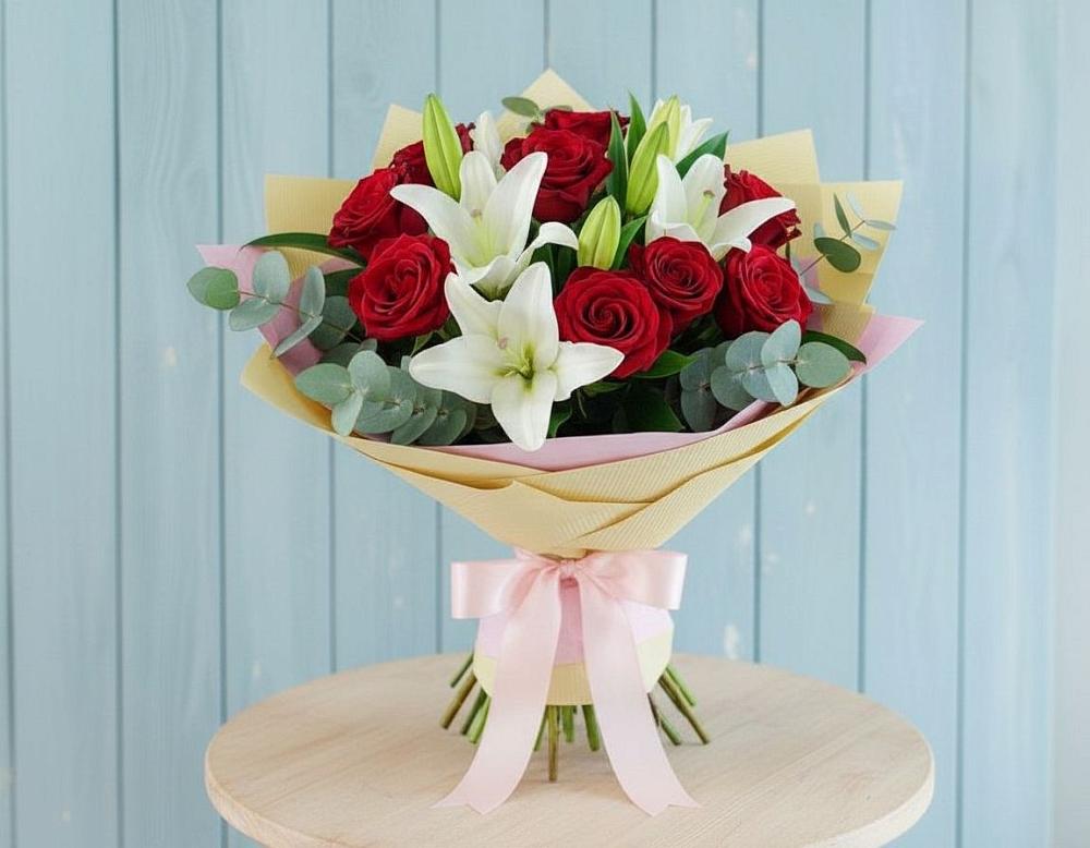 Букет цветов из: Лилии и Розы в Агидели